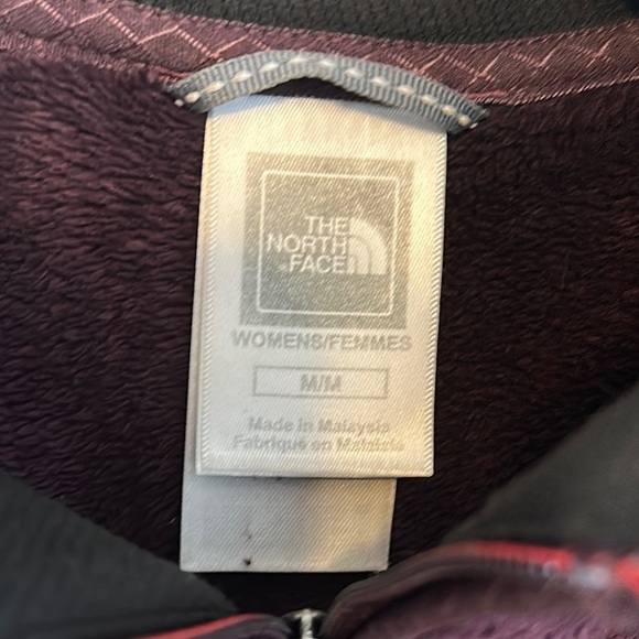 The North Face Purple Fleece Sweatshirt Half-Zip - Picture 3 of 8